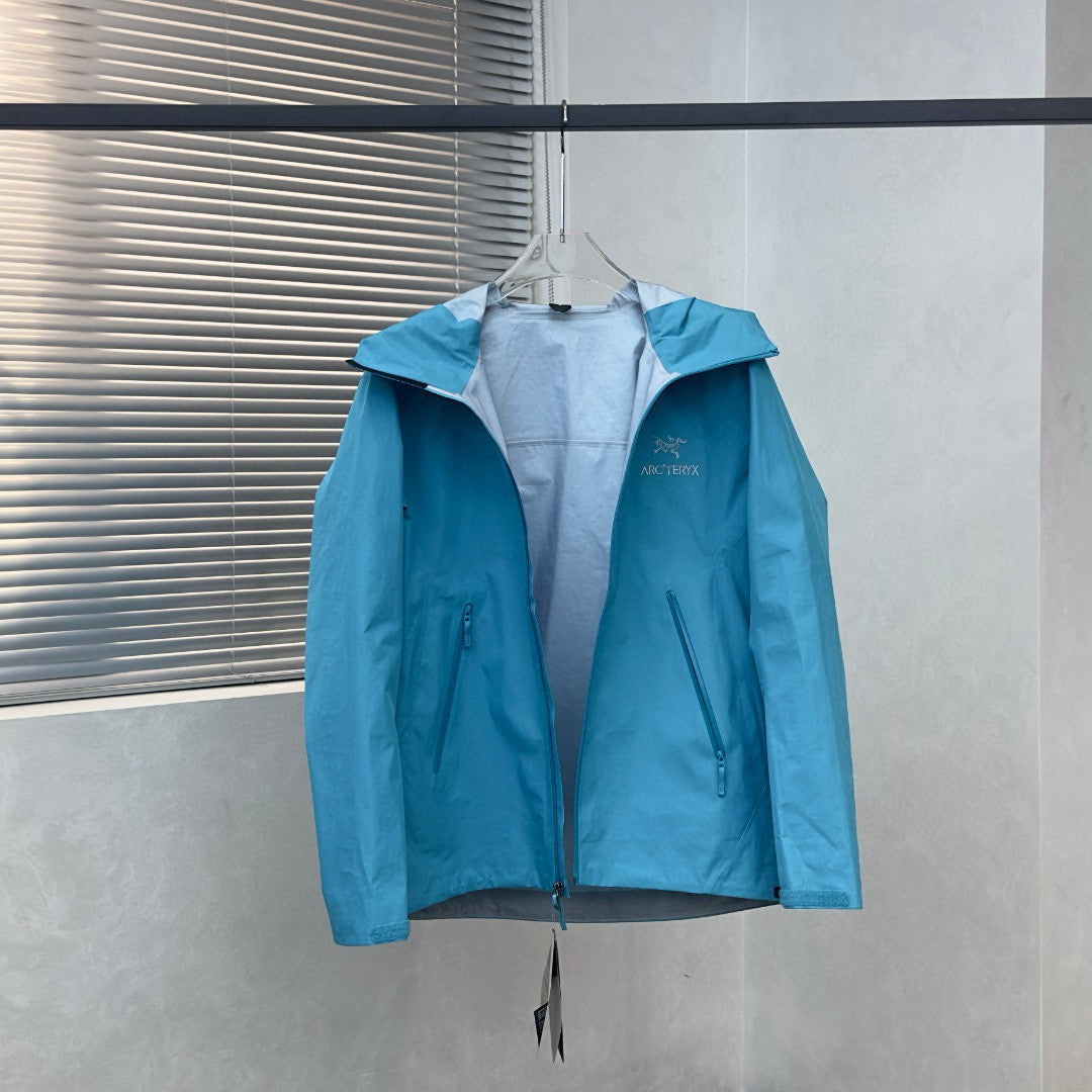 Arc’teryx BETA LT BLUE