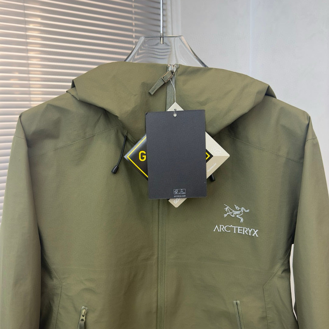 Arc’teryx BETA LT GREEN