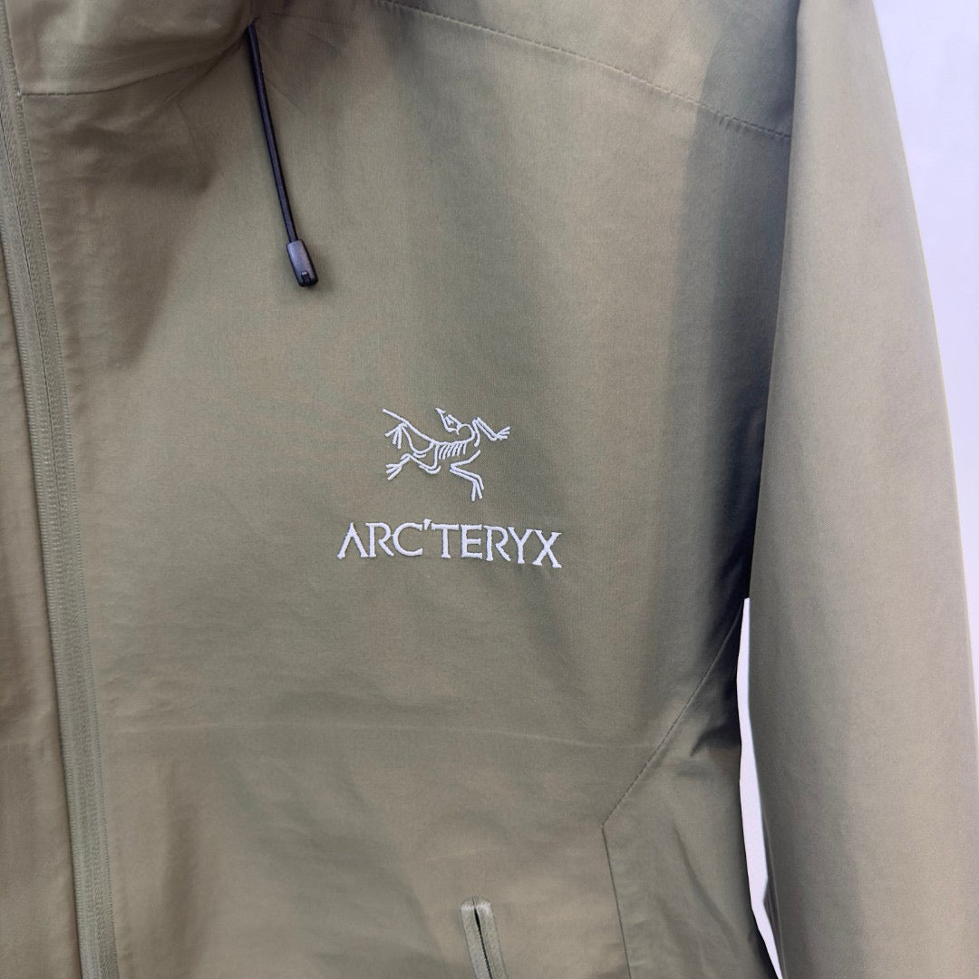 Arc’teryx BETA LT GREEN