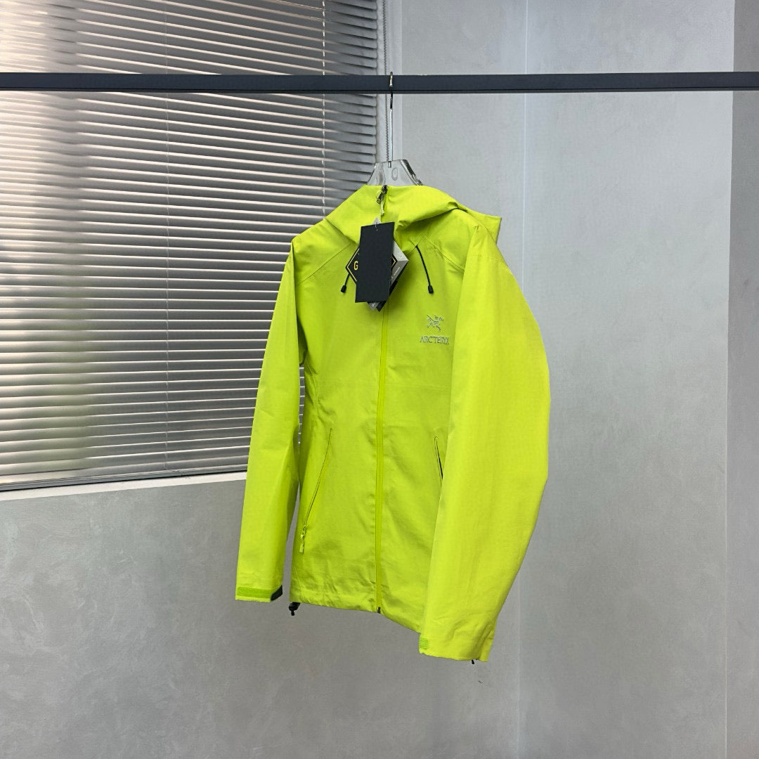 Arc’teryx BETA LT GREEN