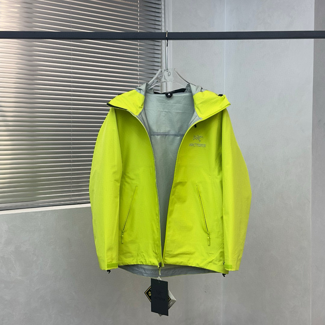 Arc’teryx BETA LT GREEN