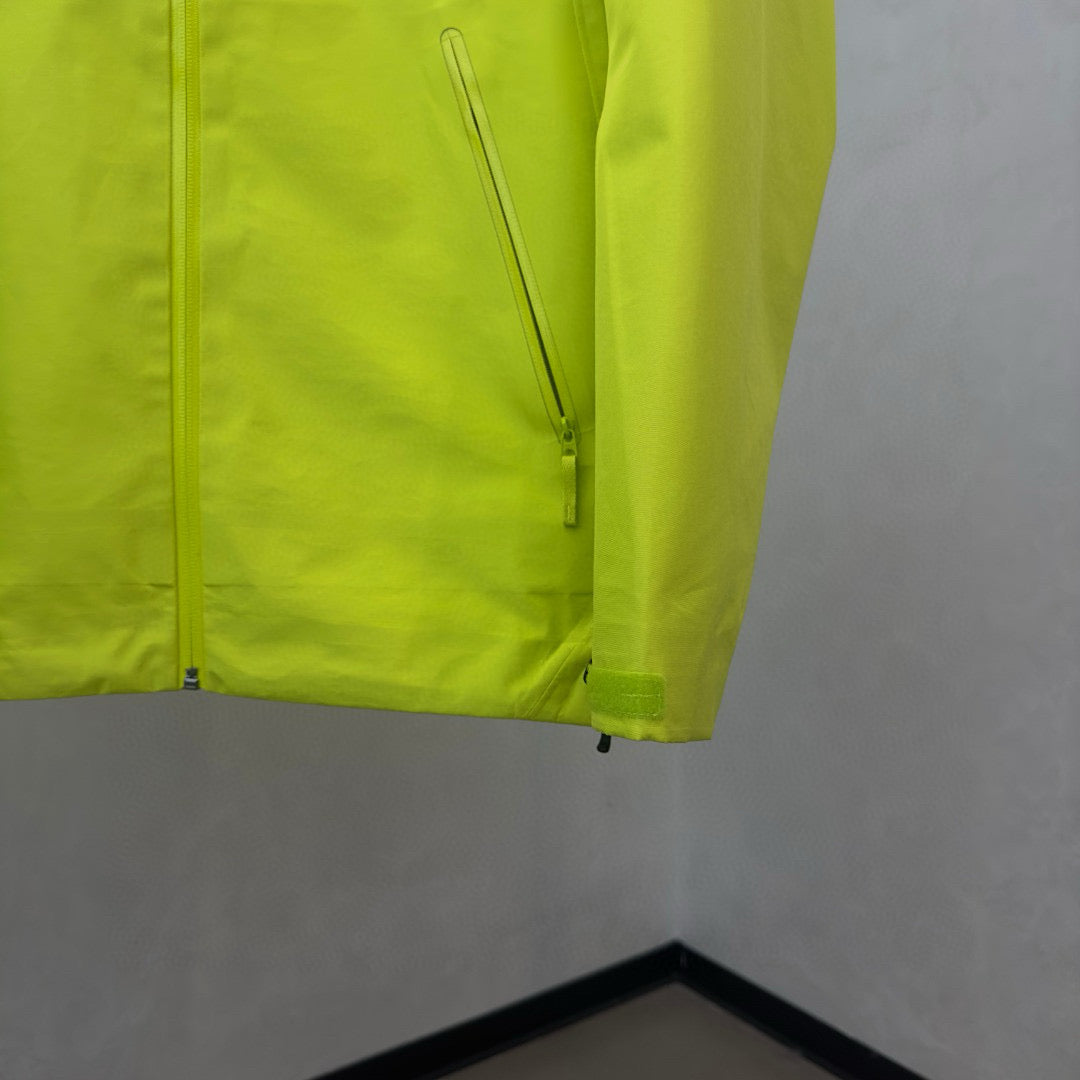 Arc’teryx BETA LT GREEN
