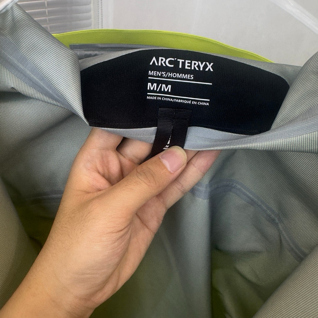Arc’teryx BETA LT GREEN