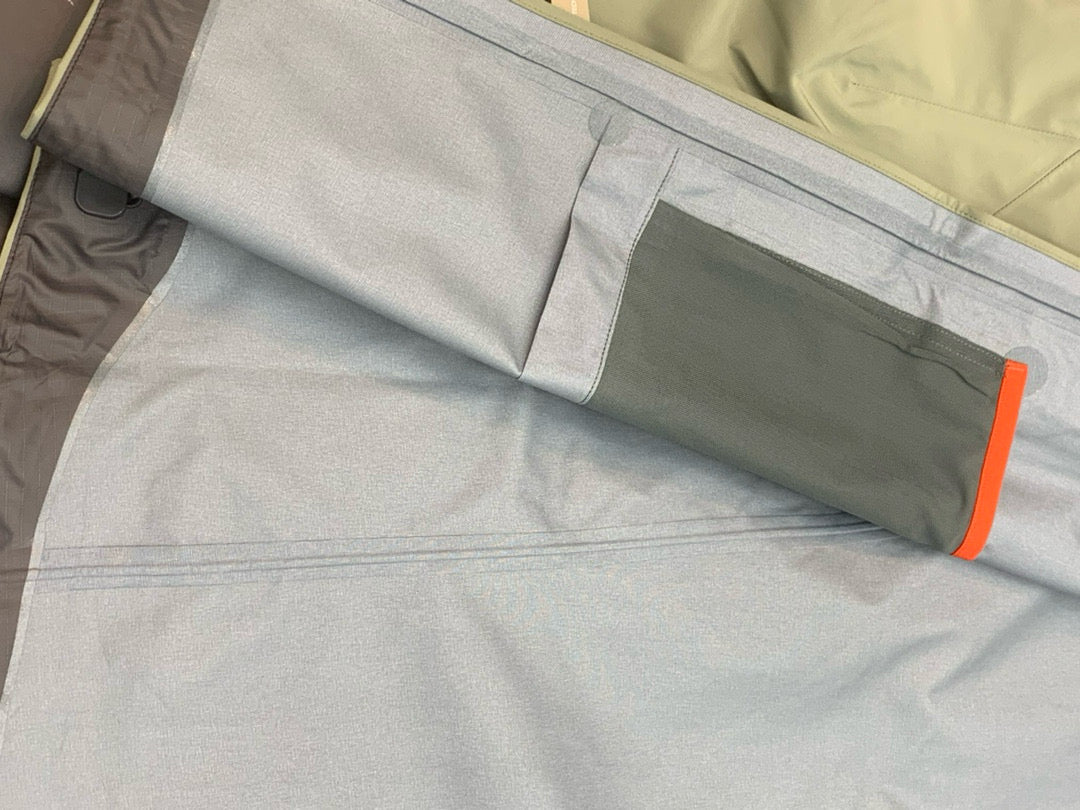 Arc’teryx ALPHA SV6 LIGHT GREEN