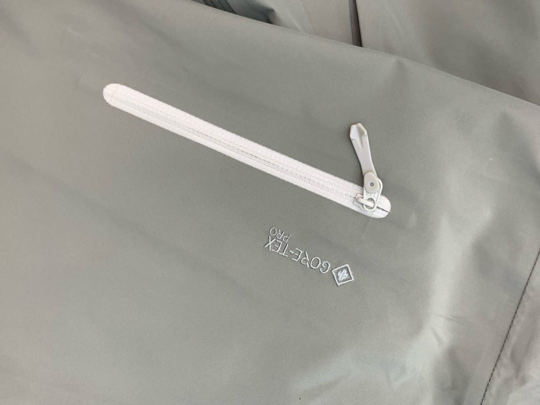 Arc’teryx ALPHA SV6 LIGHT GREEN