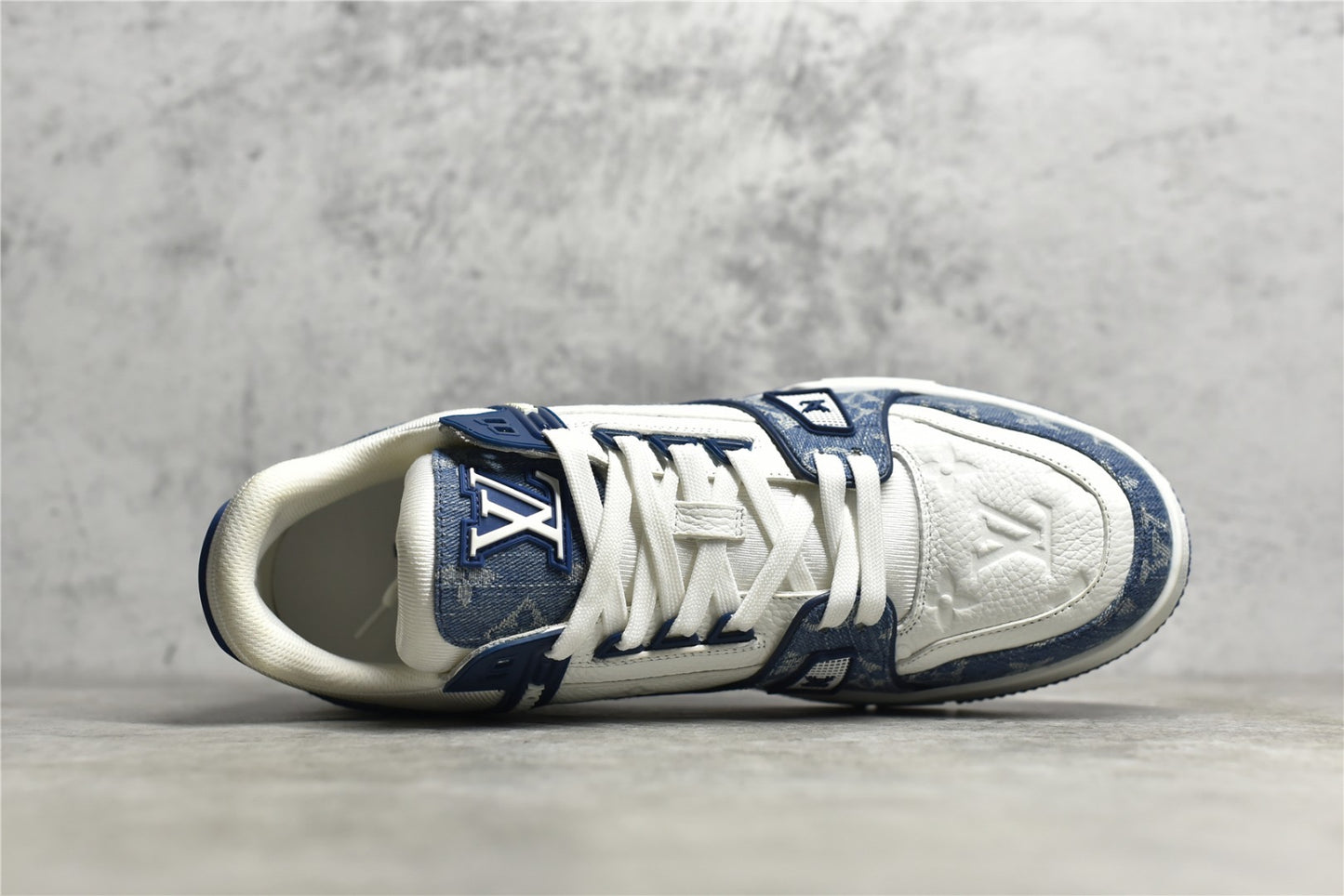 LV Trainer 01