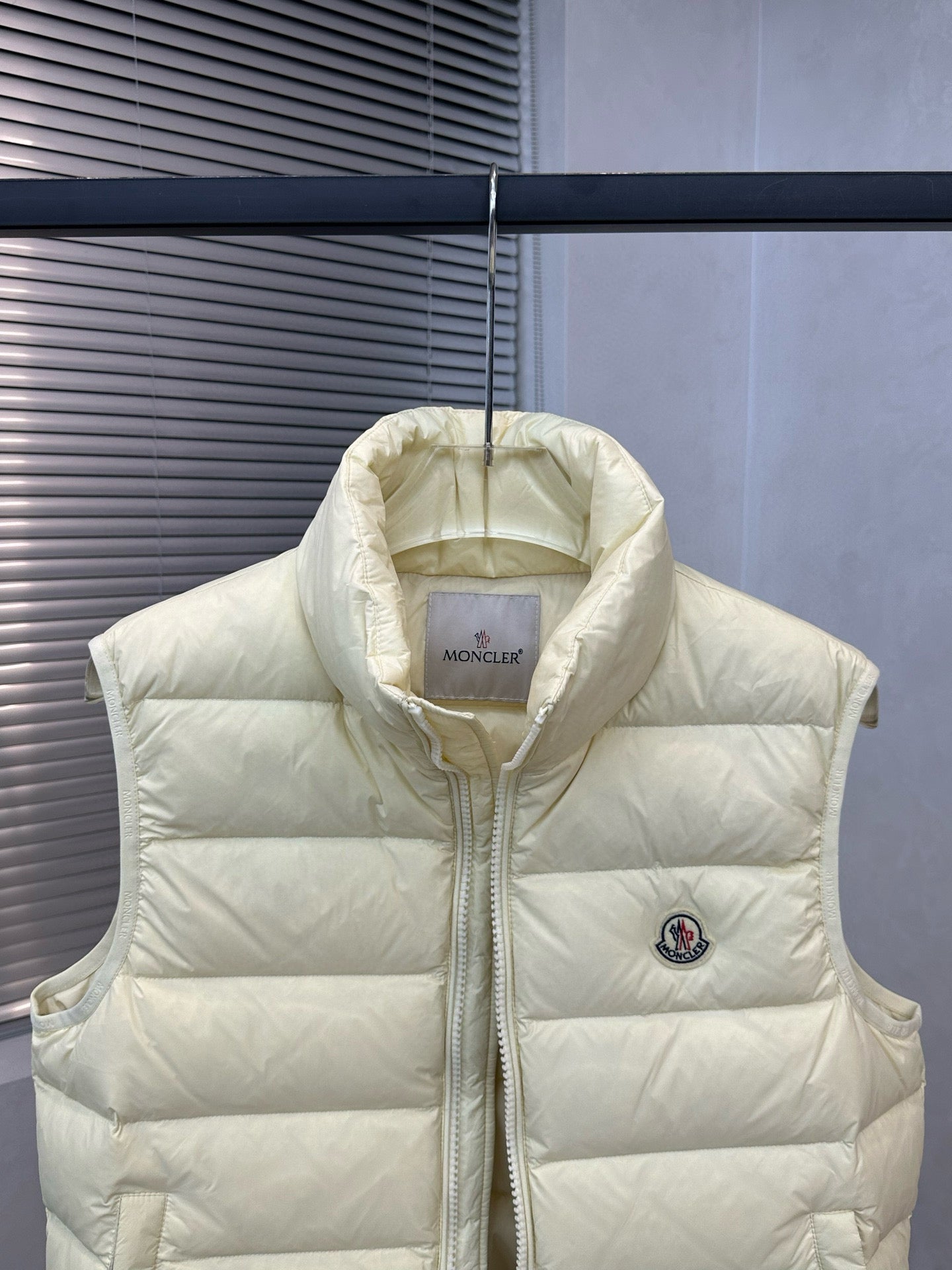 Moncler Contrin White