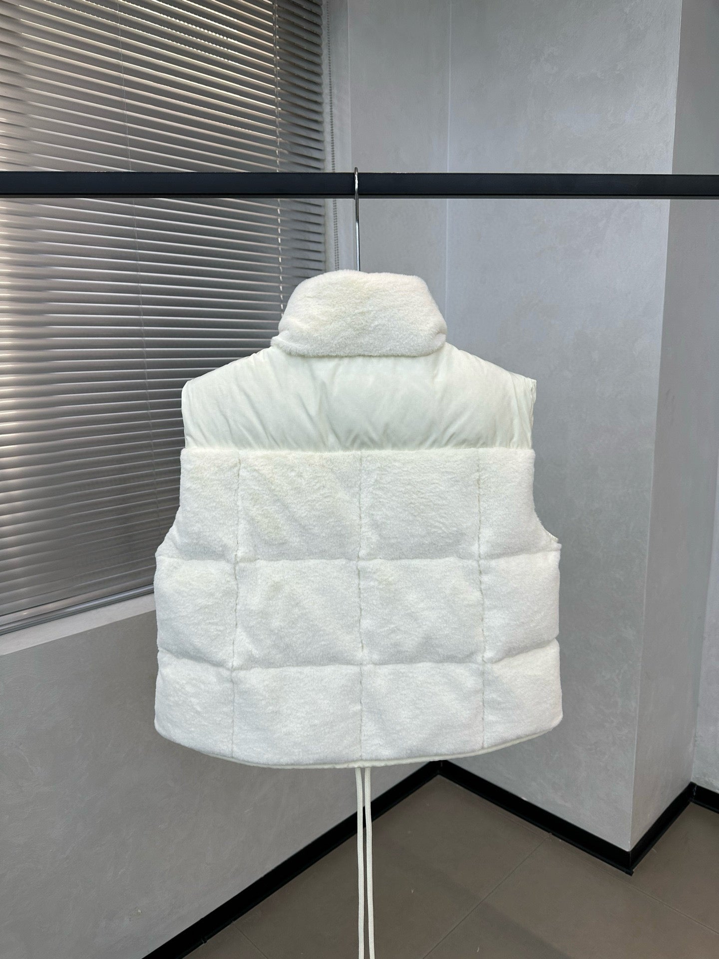 Moncler Arques White