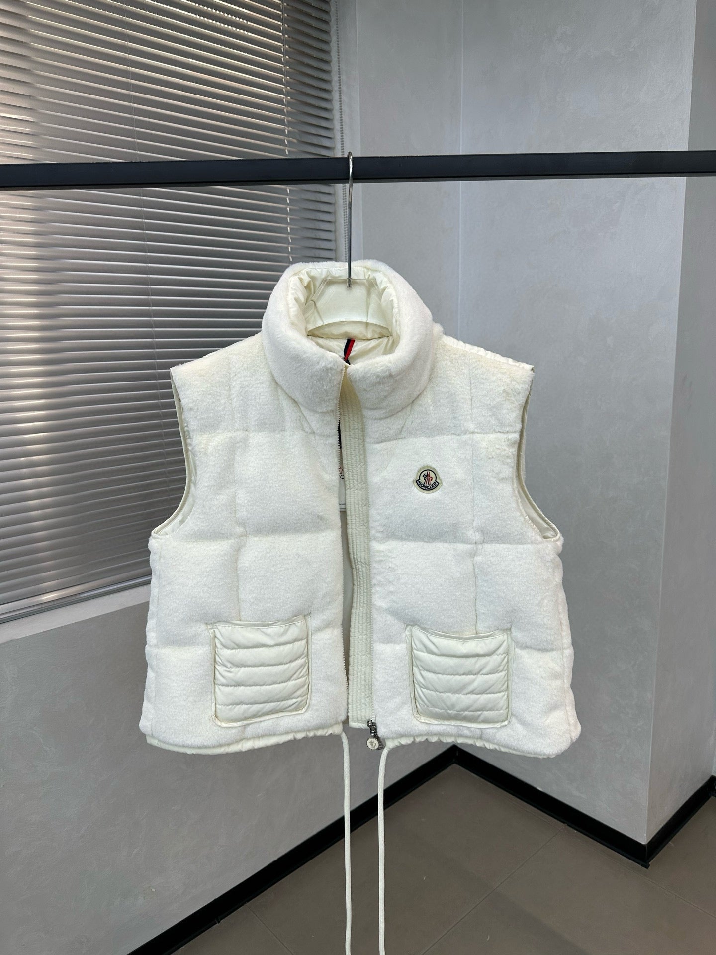 Moncler Arques White