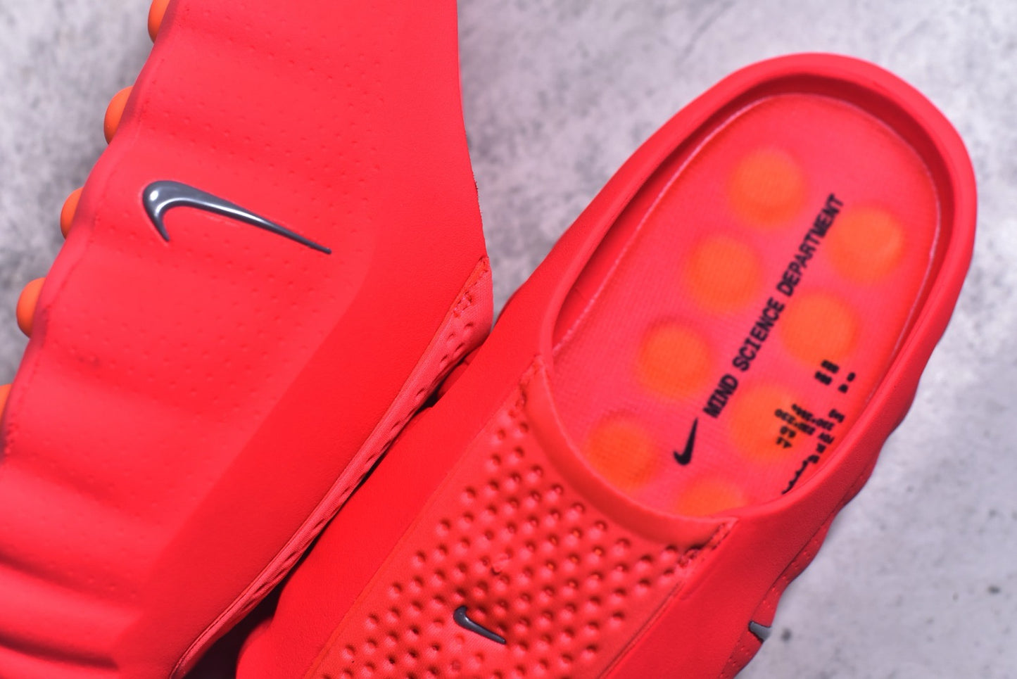 Nike Slide Solar Red