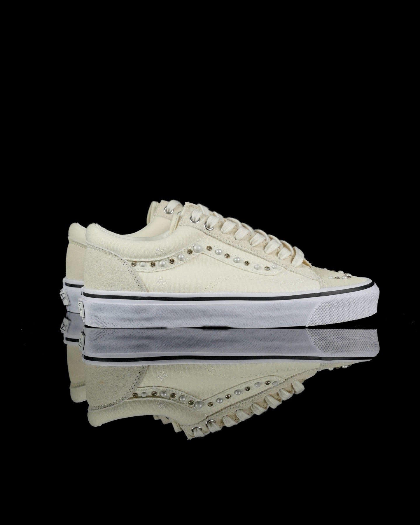 Vans OTW Old Skool white