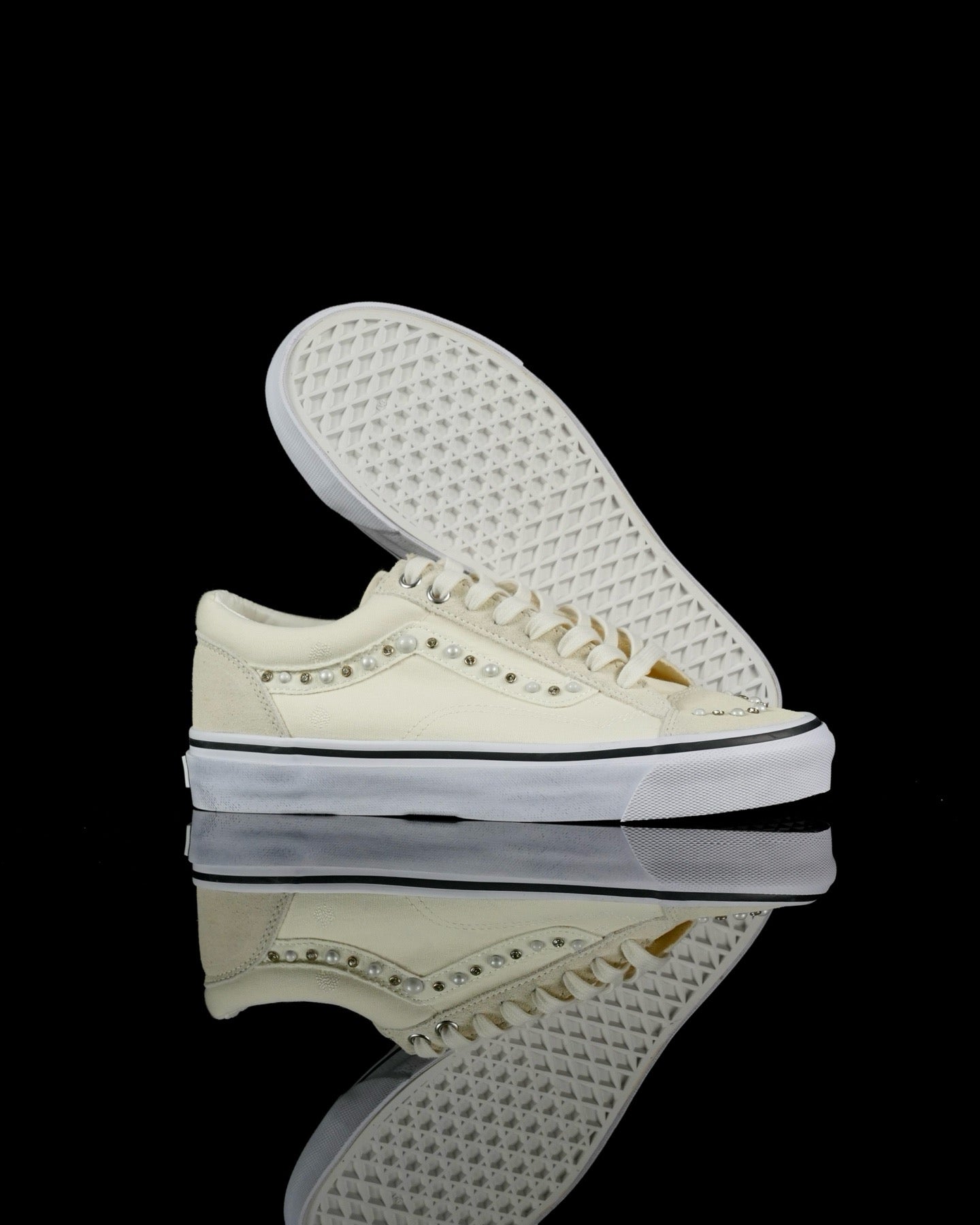 Vans OTW Old Skool white