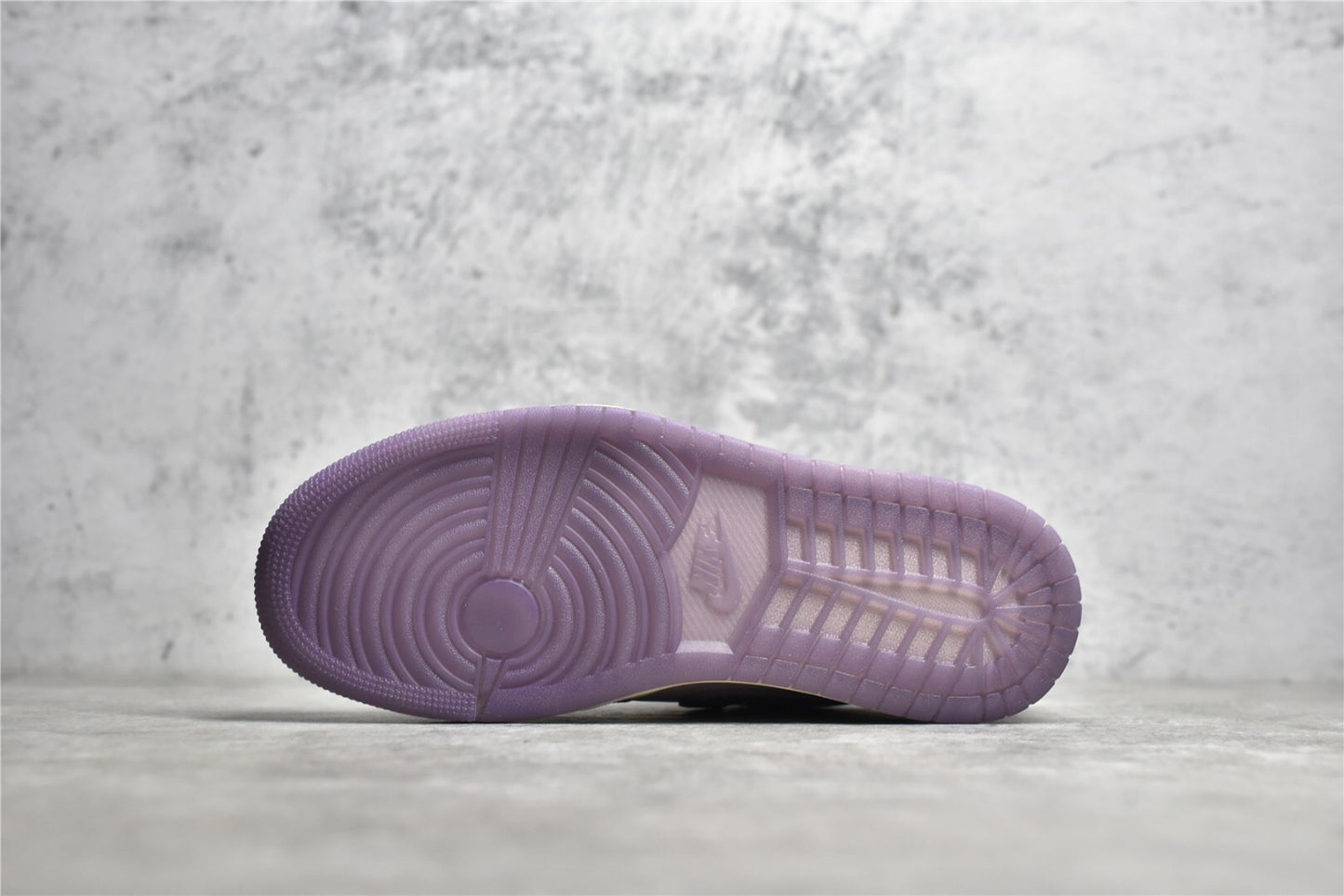 Jordan 1 Low Pastel Purple