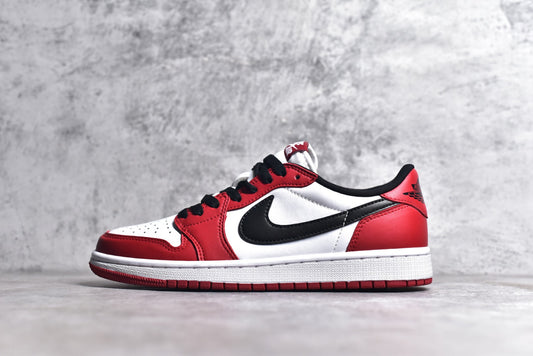Jordan 1 Retro Low Golf Chicago