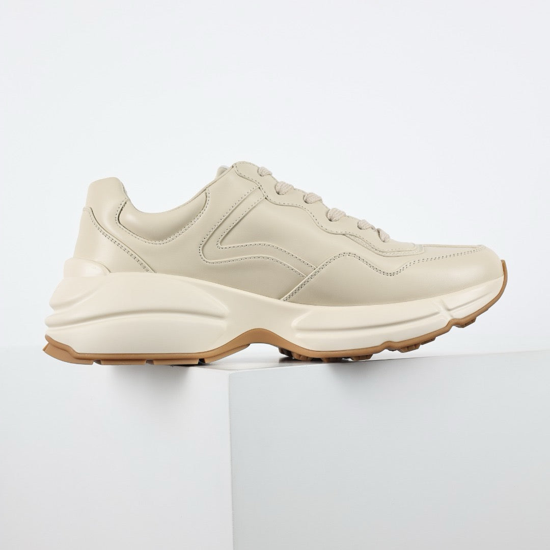 GG Rhyton 05