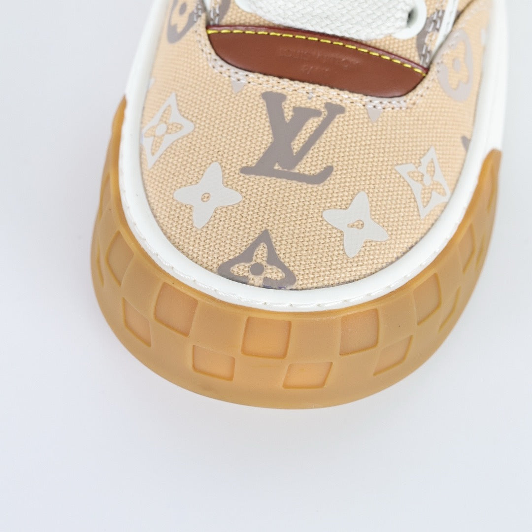 LV Tilted 19