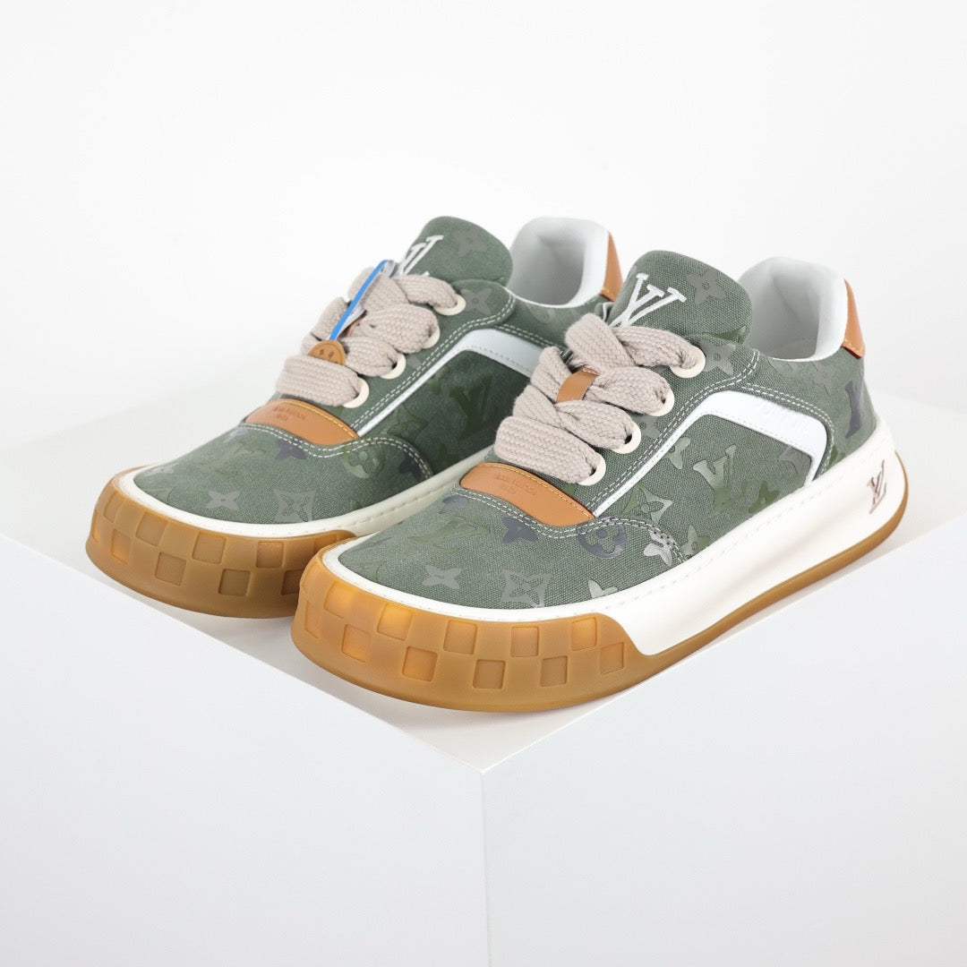LV Tilted 17