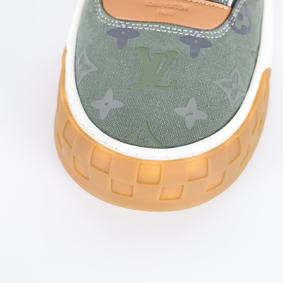 LV Tilted 17
