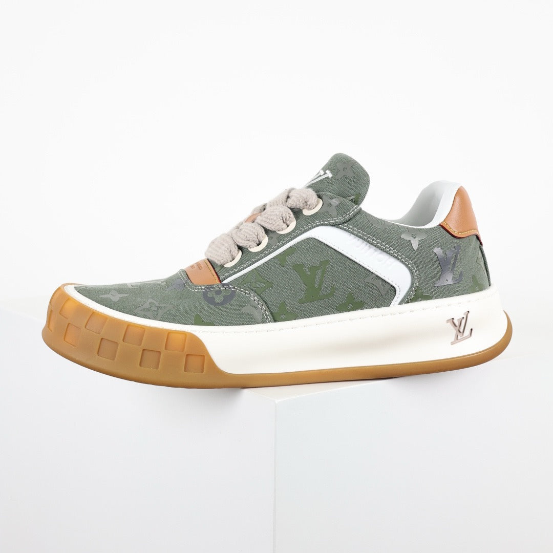 LV Tilted 17