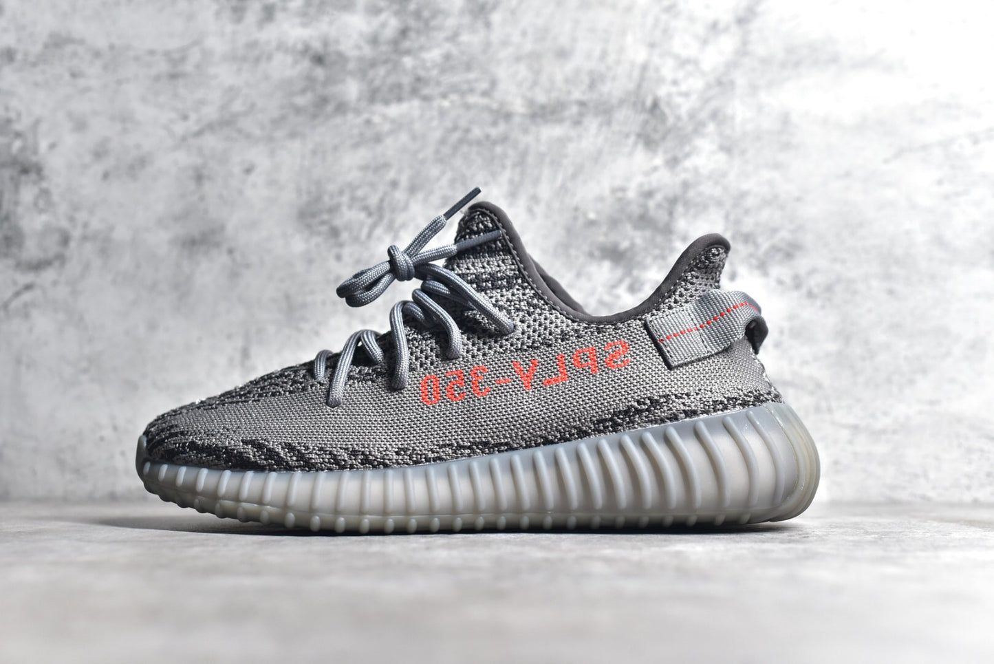 Yeezy 350 v2