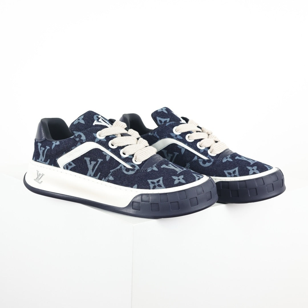 LV Tilted 16