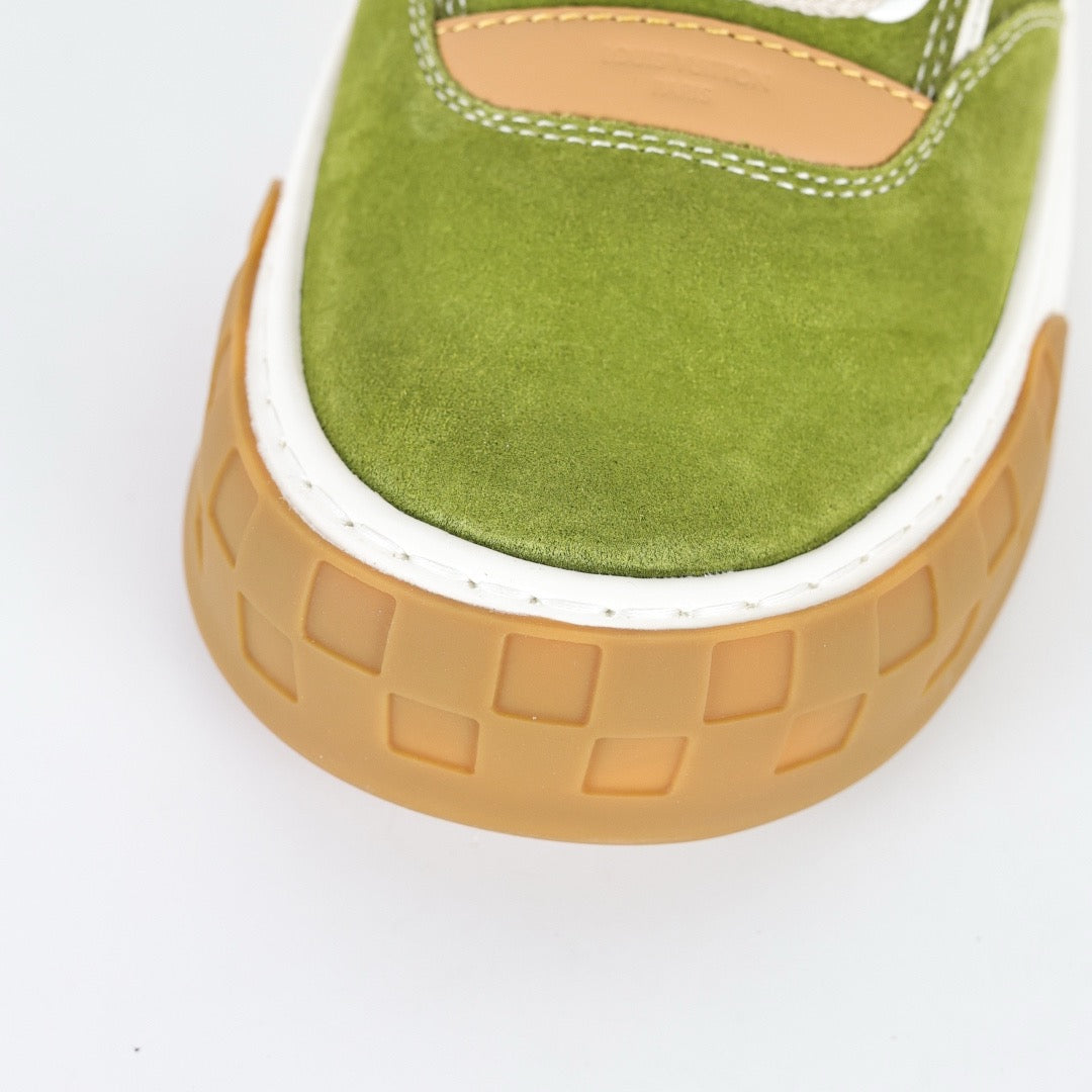 LV Tilted 11