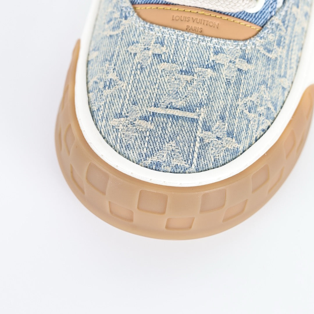 LV Tilted 10