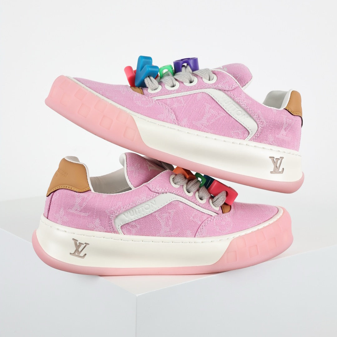 LV Tilted 09