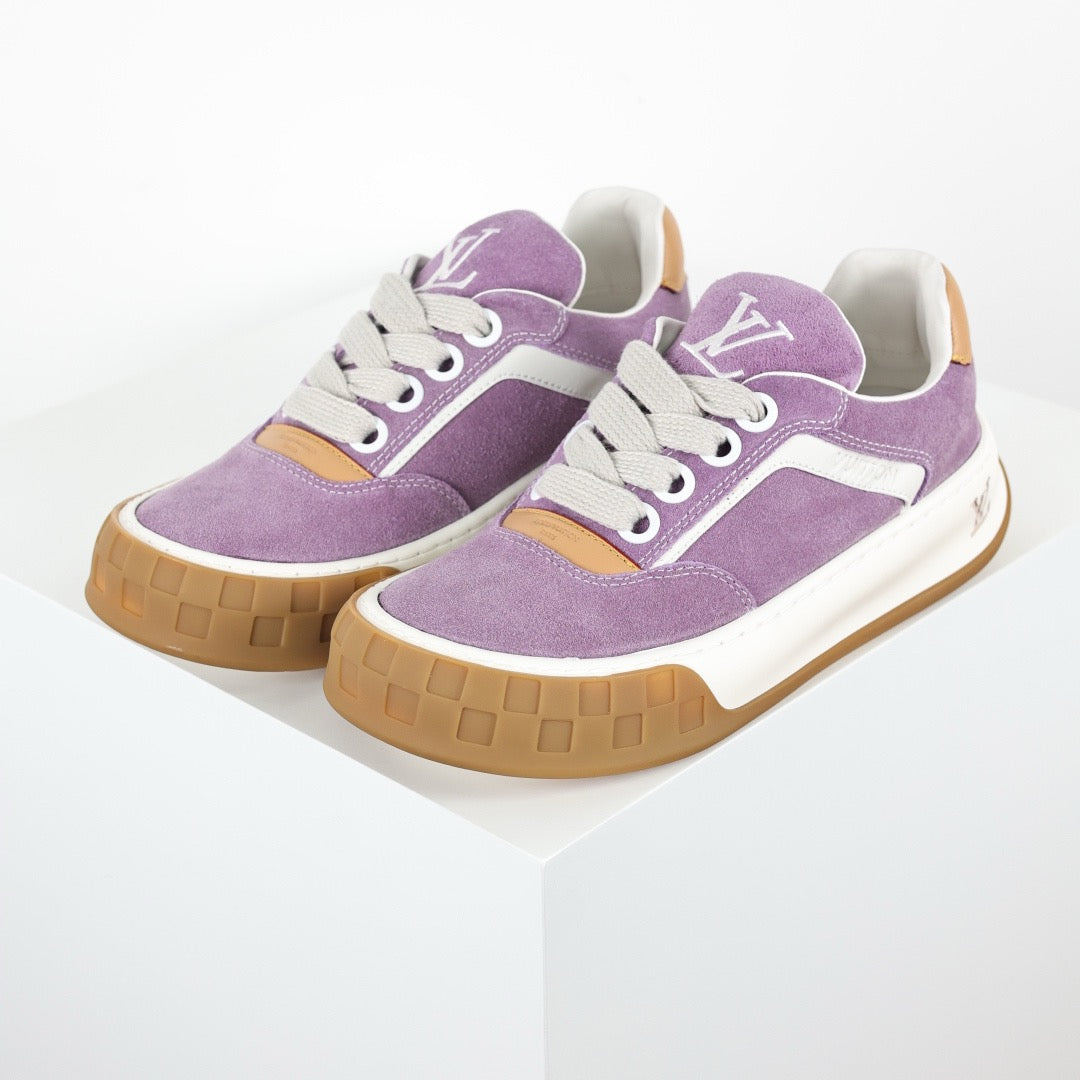 LV Tilted 08