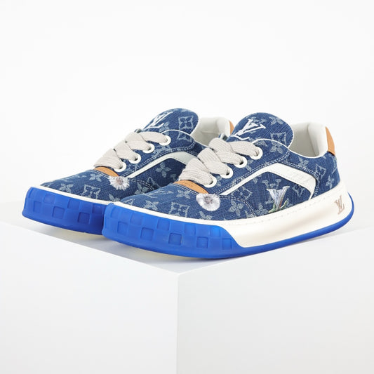 LV Tilted 06