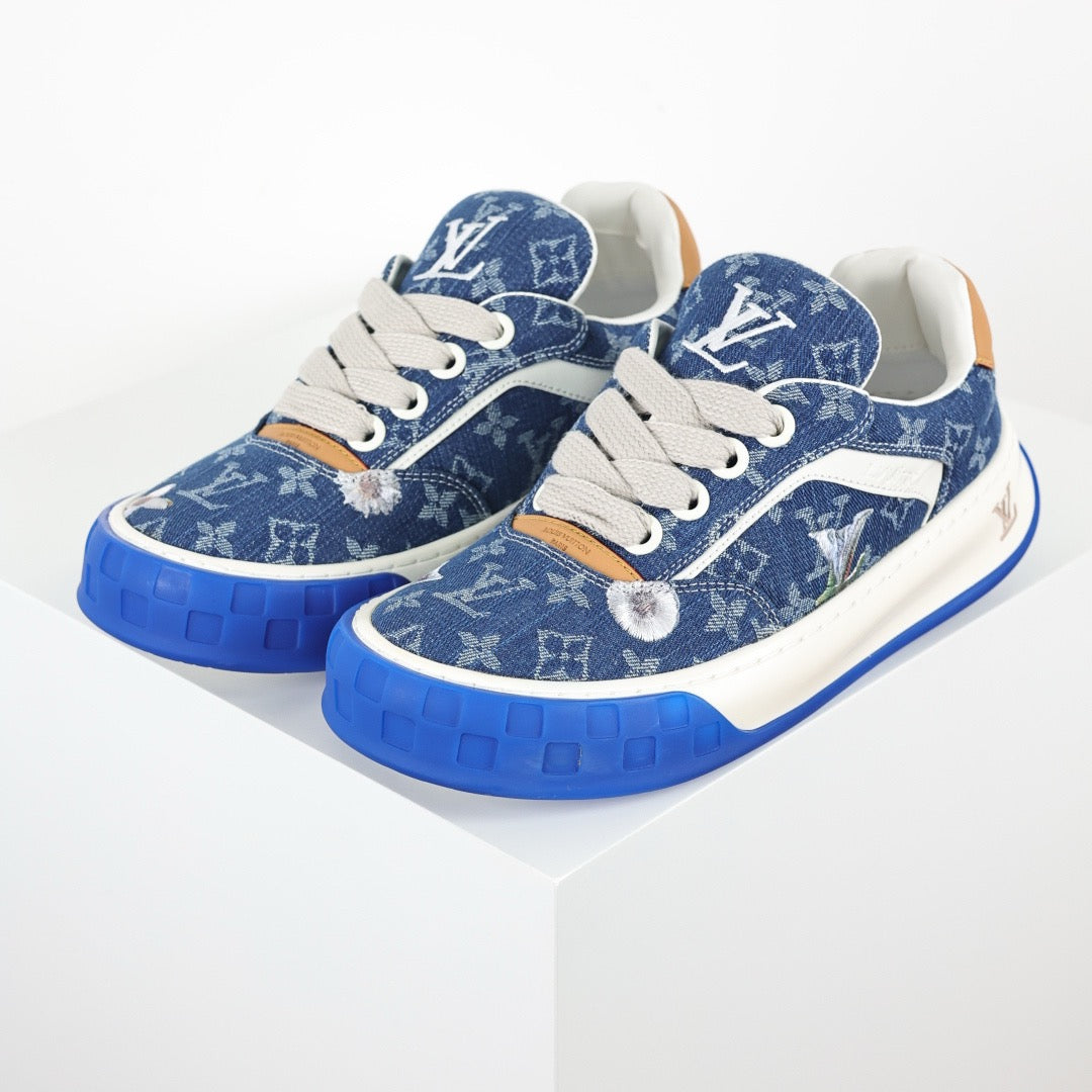 LV Tilted 06