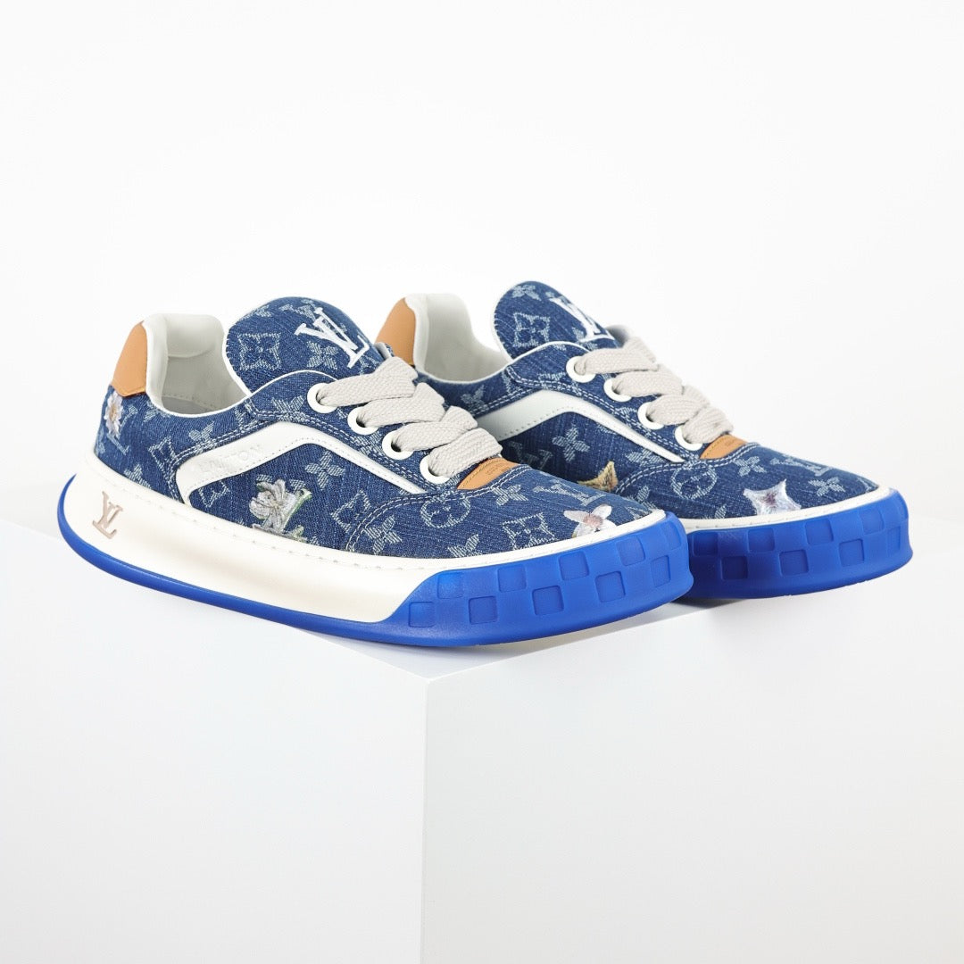 LV Tilted 06