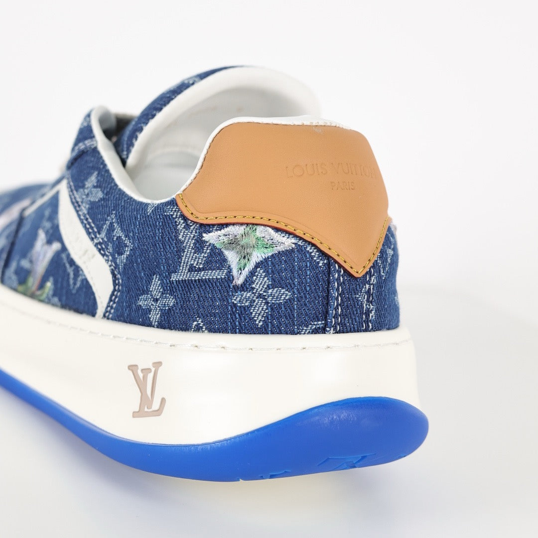 LV Tilted 06