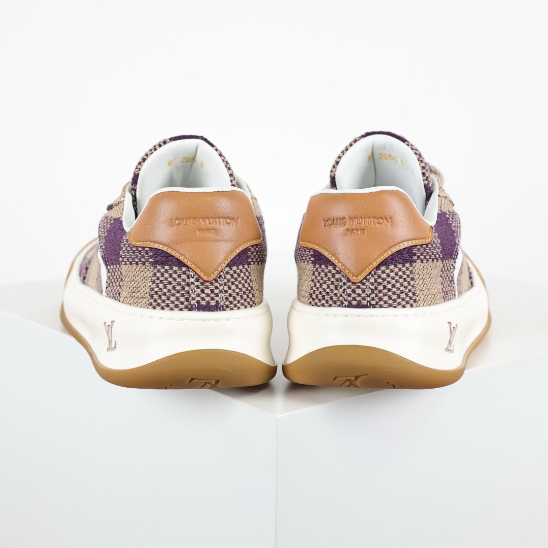 LV Tilted 07