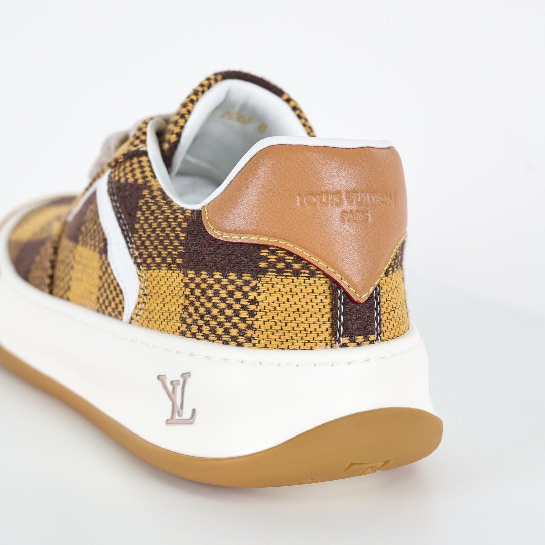 LV Tilted 05