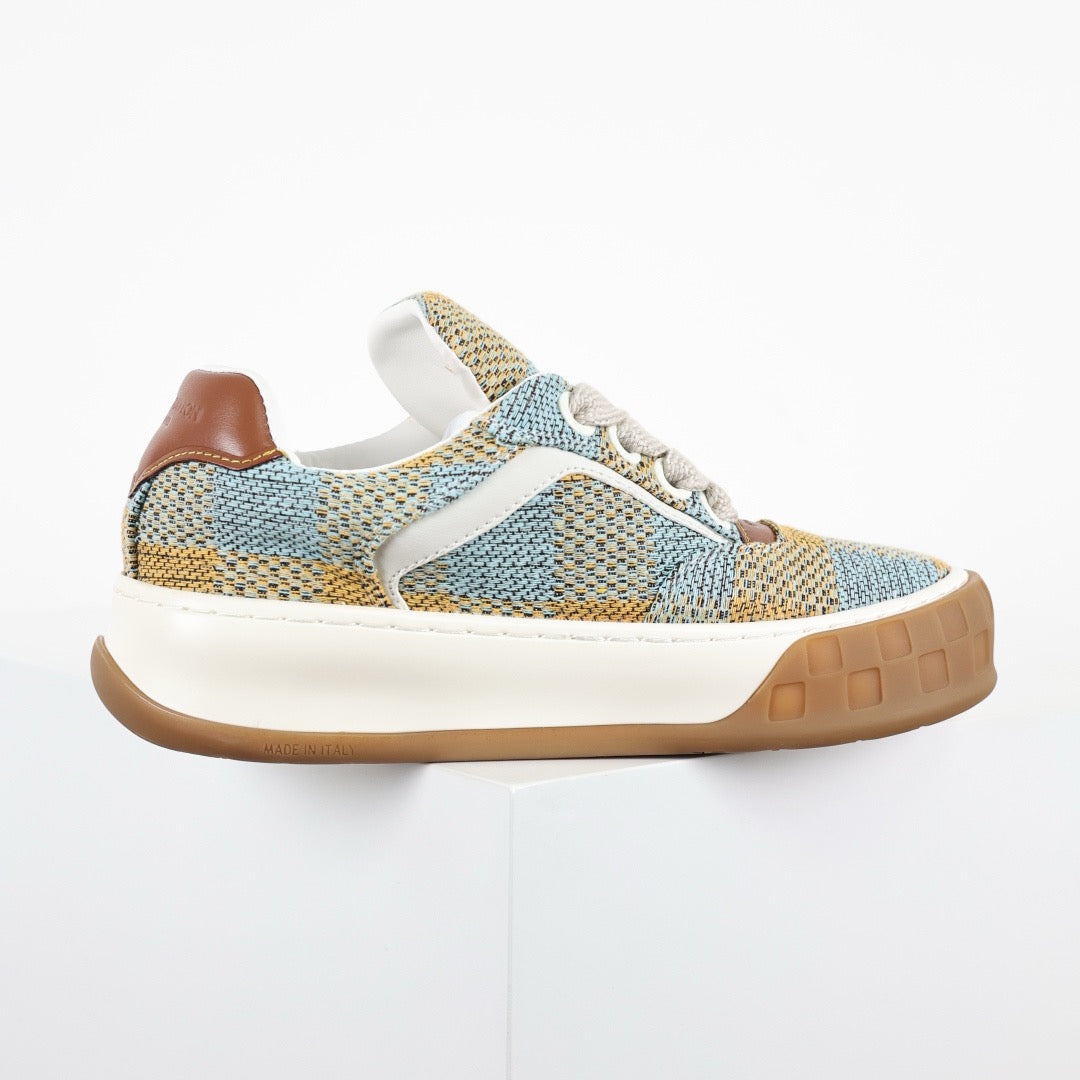 LV Tilted 04
