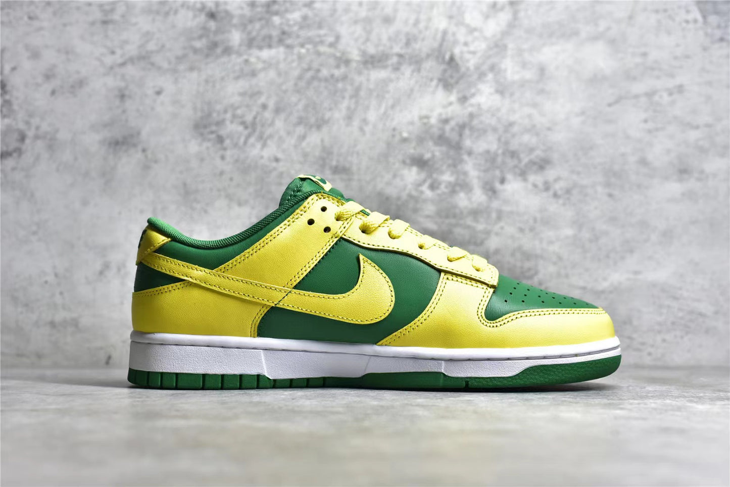 Dunk Low Reverse Brazil