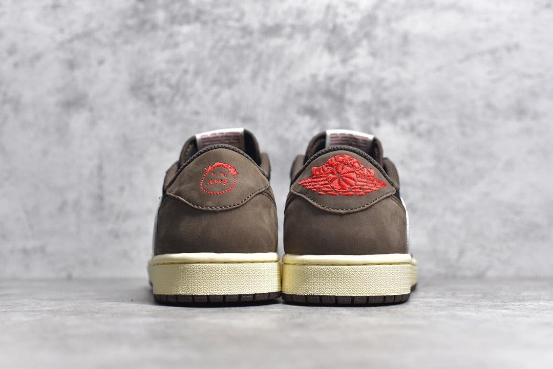 AJ1 Low Travis Scott Dark Mocha