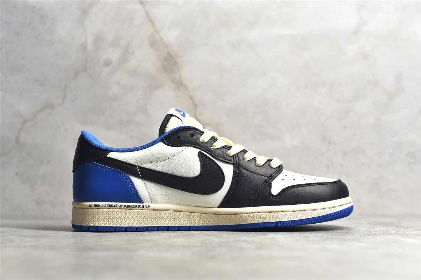 AJ1 Low Travis Scott Fragment