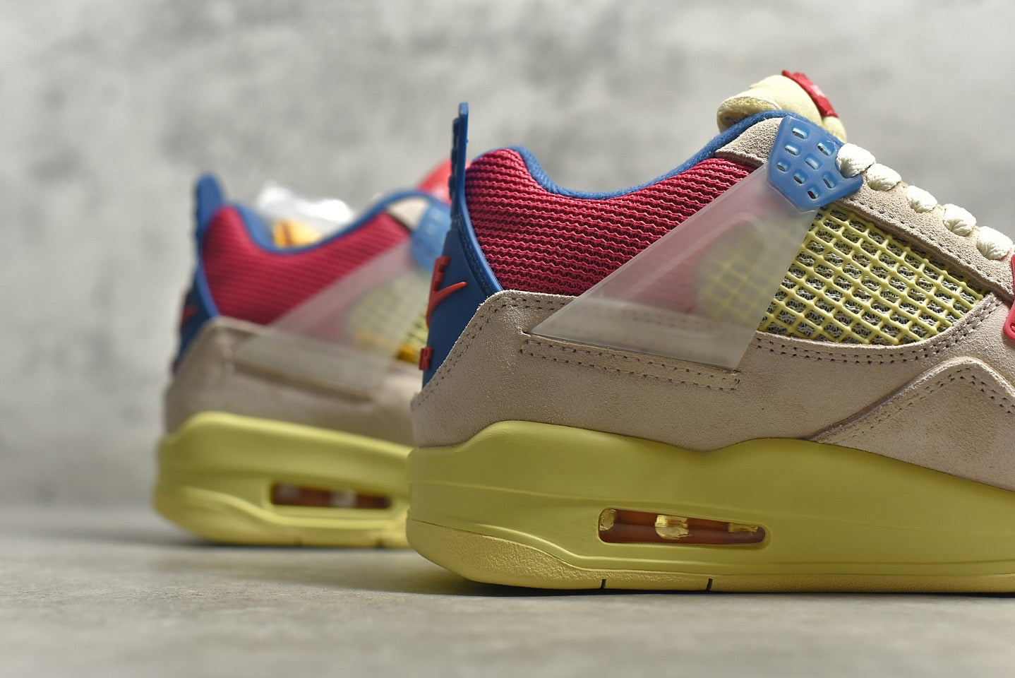 AJ4 Union “Guava Ice”