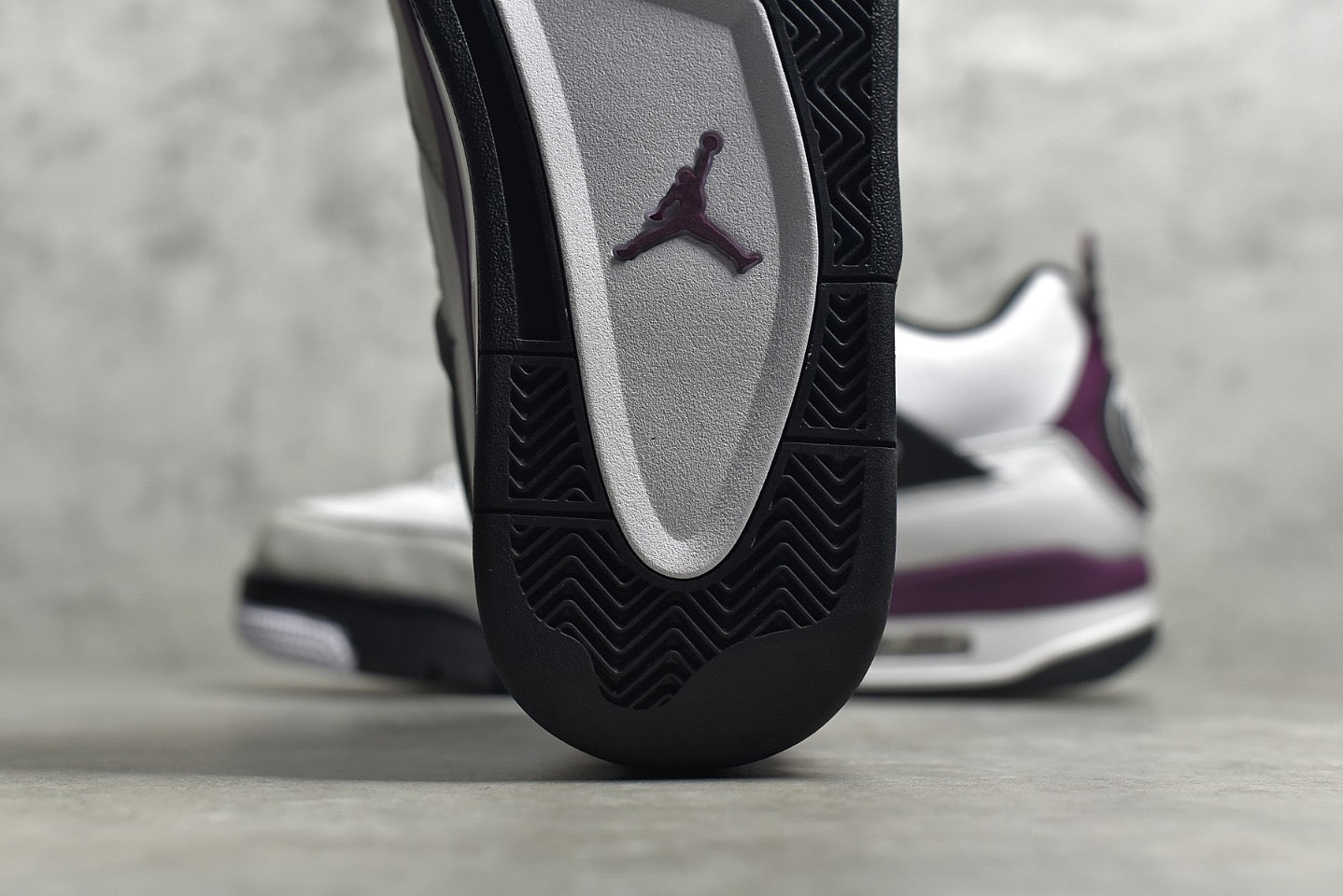 AJ4 'Bordeaux'