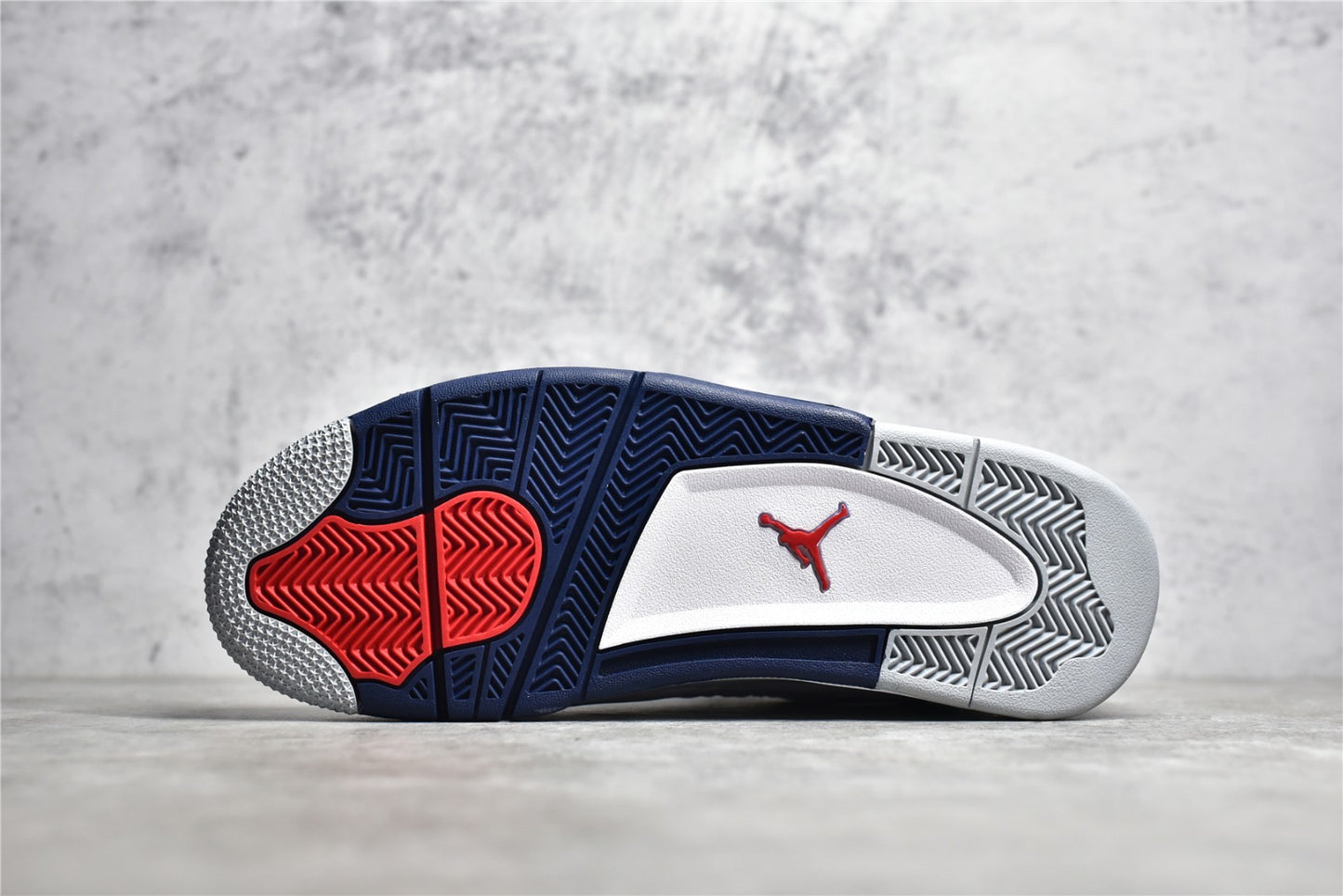 AJ4 'Midnight Navy'