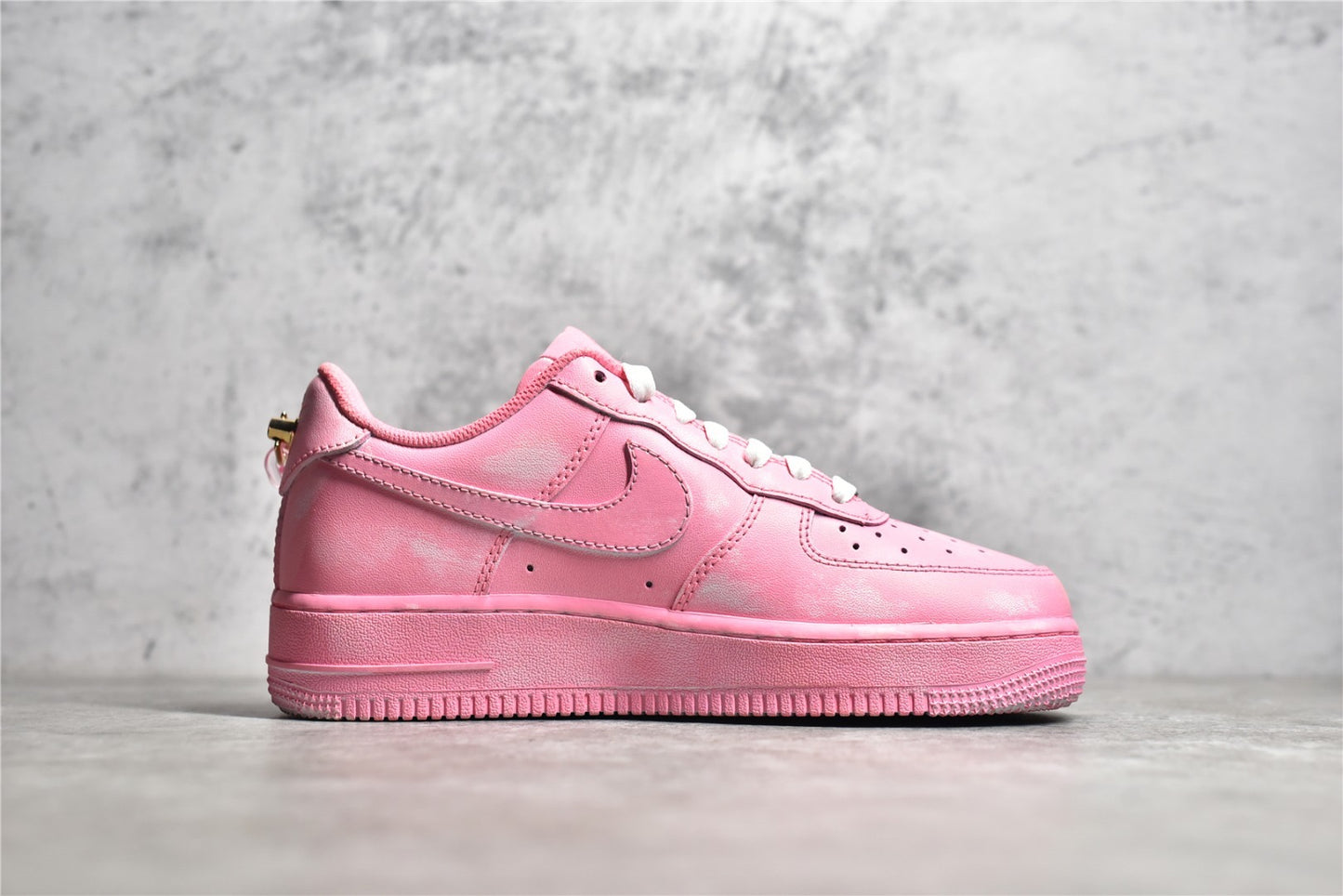 AF1 Customised Pink