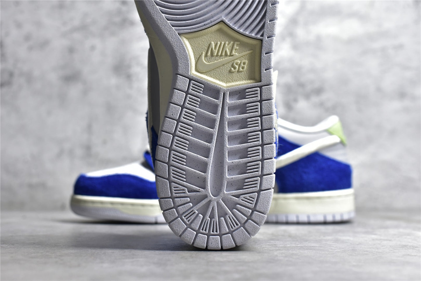 Dunk Low 'Fly Streetwear'