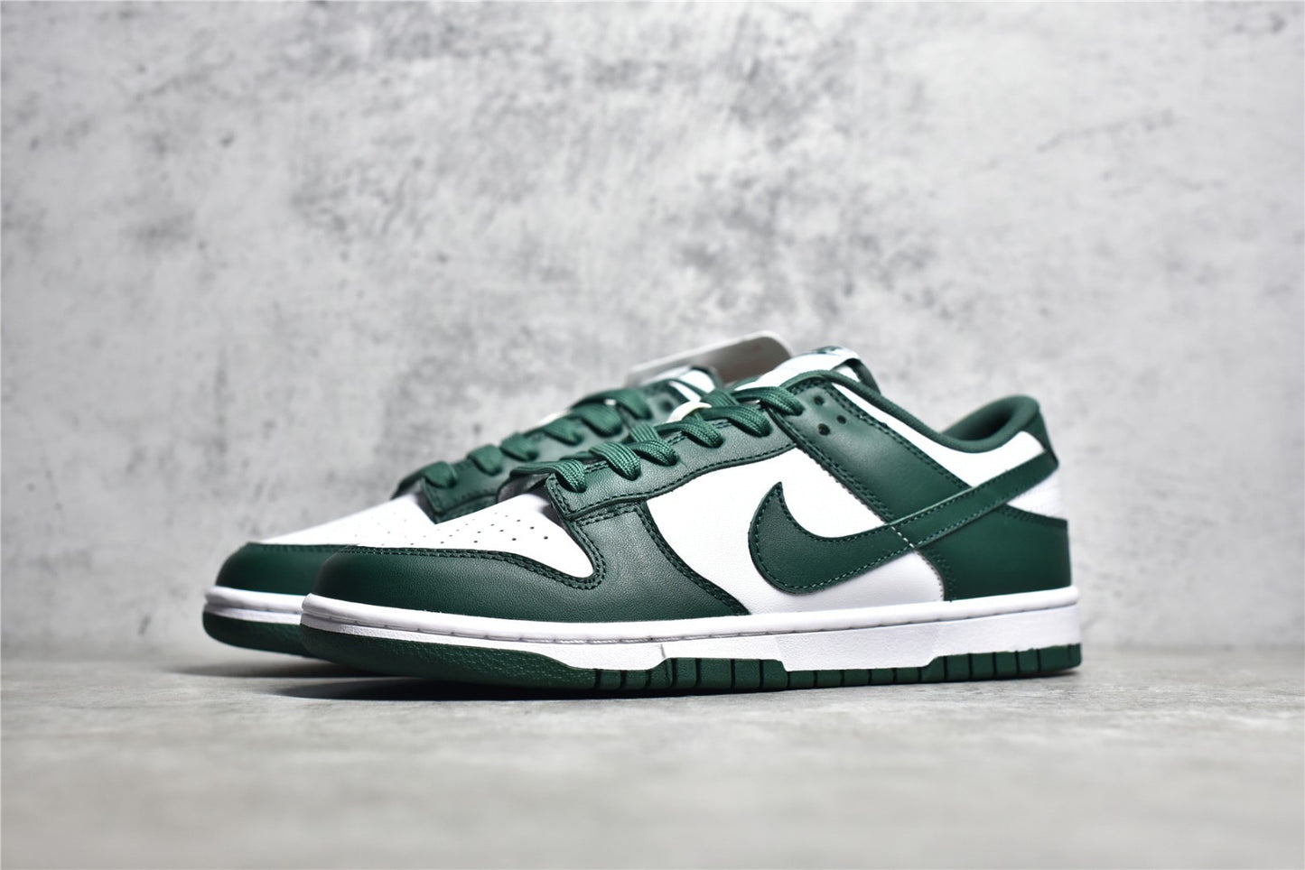 Dunk Low Varsity Green