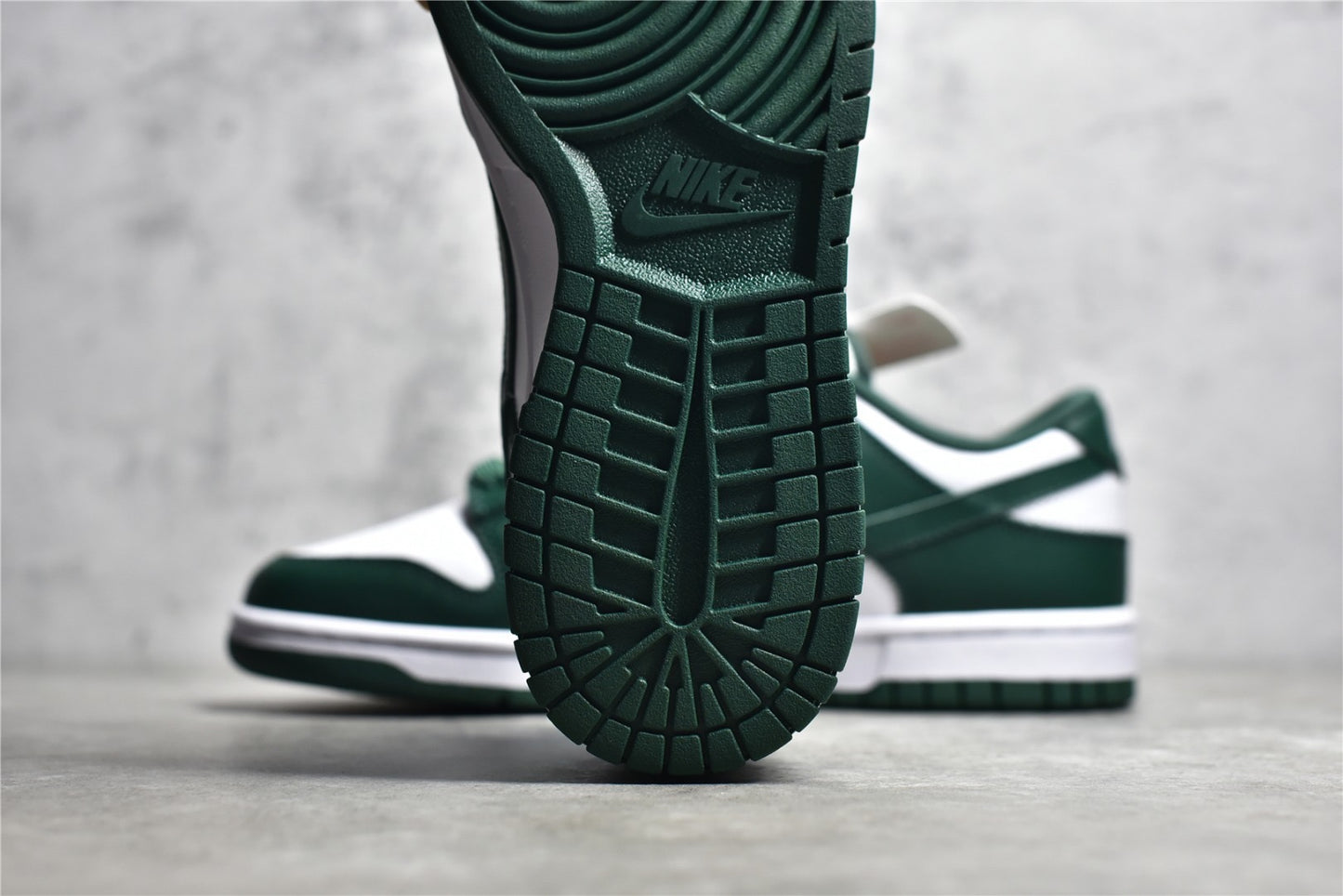 Dunk Low Varsity Green