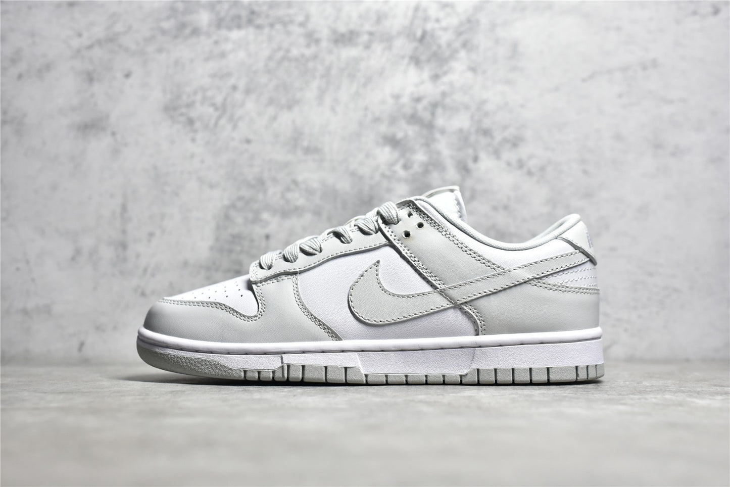 Dunk Low Grey Fog