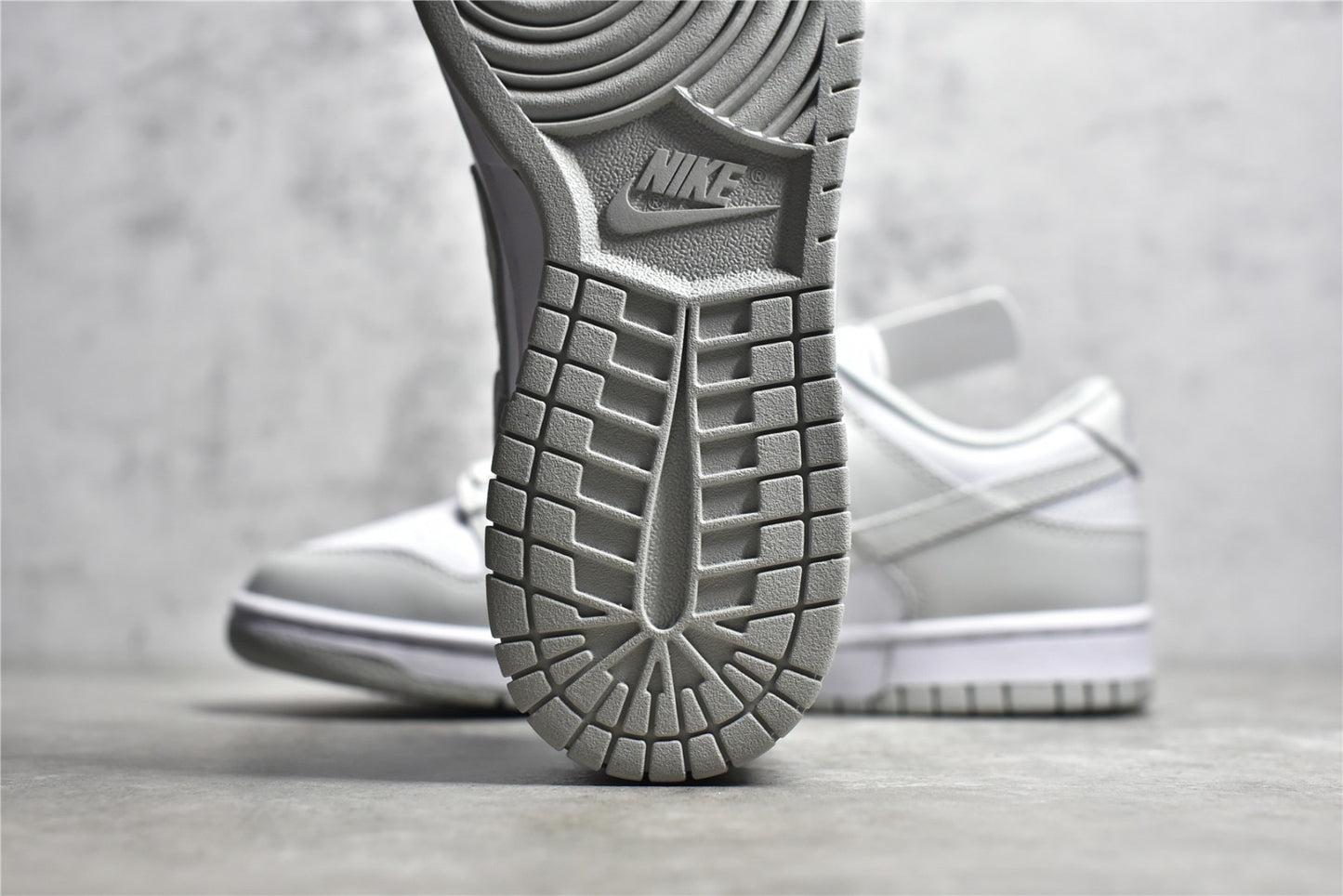 Dunk Low Grey Fog