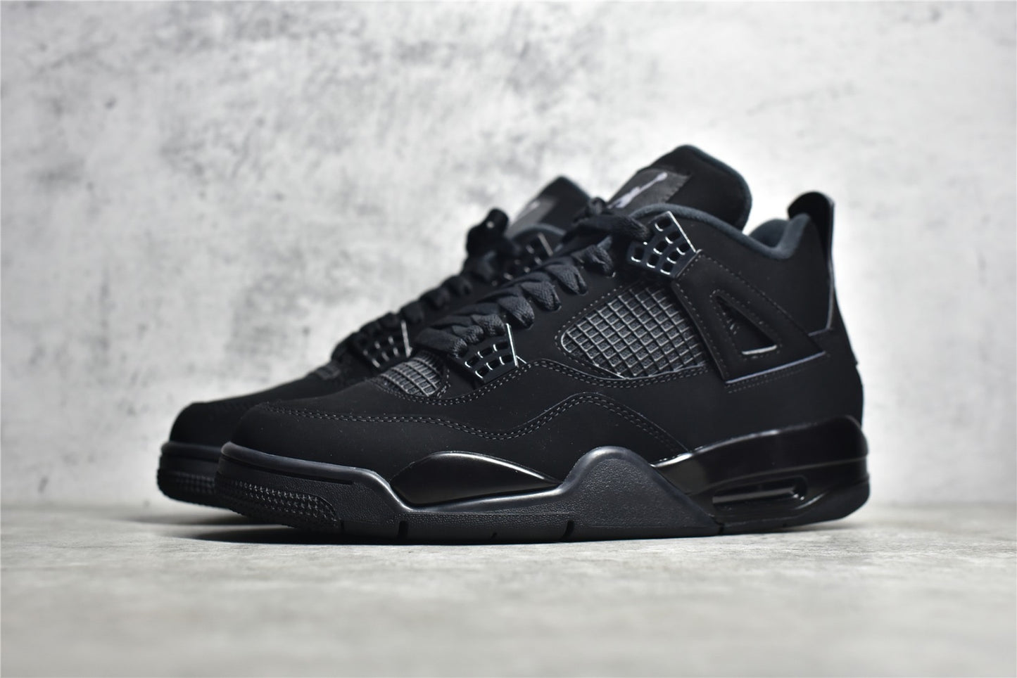 AJ4 Black Cat