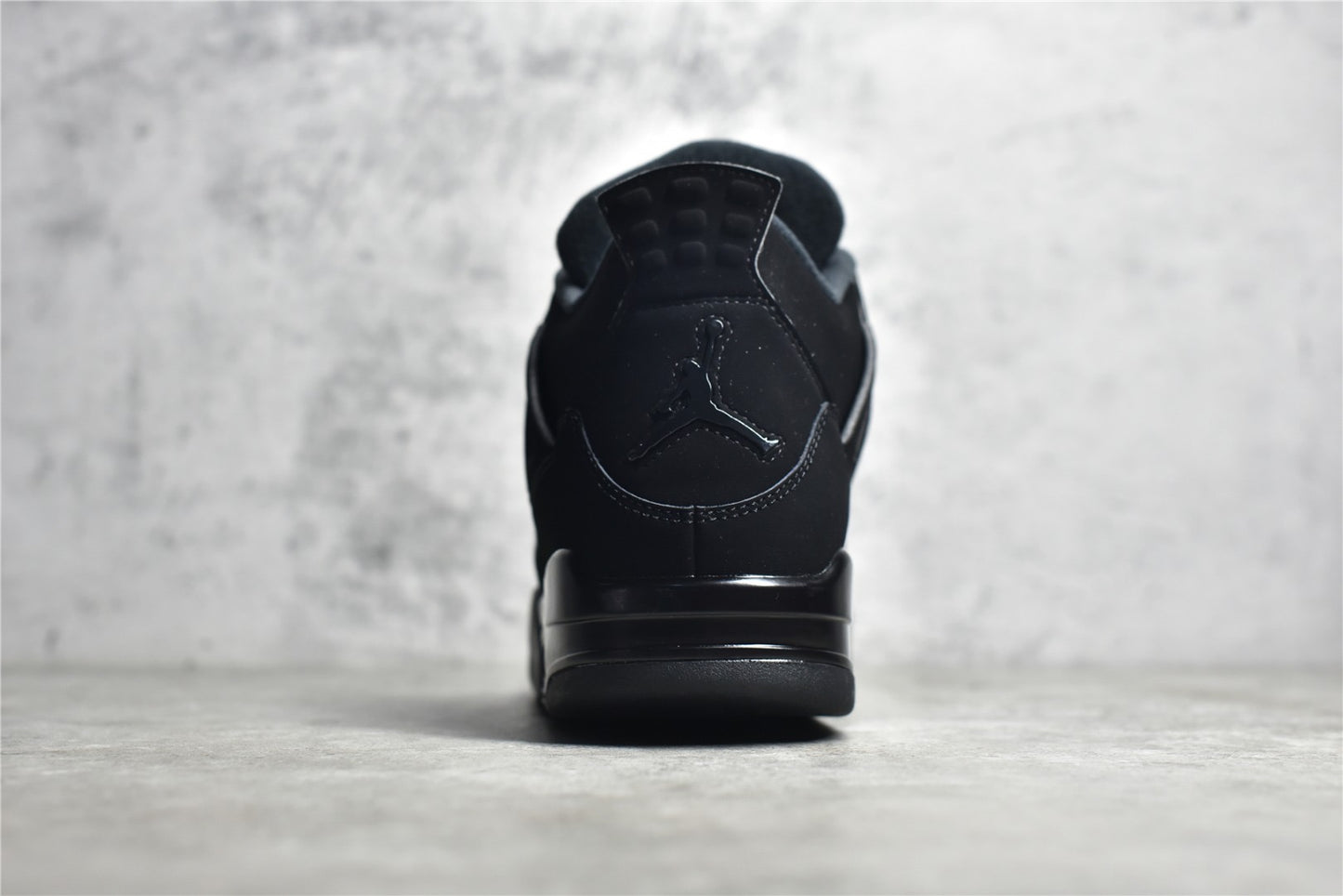 AJ4 Black Cat